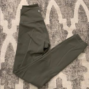 Lululemon Wunder High Rise Train 25”